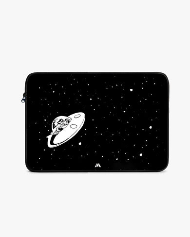 Calvin as Spaceman Spiff MacBook / Laptop Sleeve