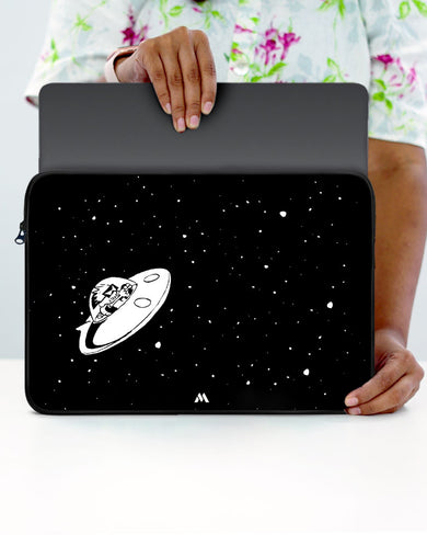 Calvin as Spaceman Spiff MacBook / Laptop Sleeve