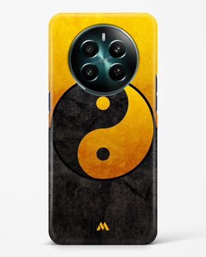 Yin Yang in Gold Hard Case Phone Cover (Realme)