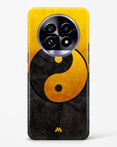 Yin Yang in Gold Hard Case Phone Cover (Realme)