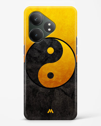 Yin Yang in Gold Hard Case Phone Cover (Realme)