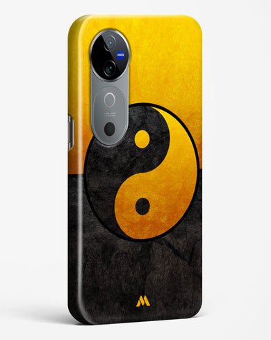 Yin Yang in Gold Hard Case Phone Cover (Vivo)