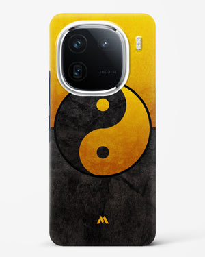 Yin Yang in Gold Hard Case Phone Cover (Vivo)
