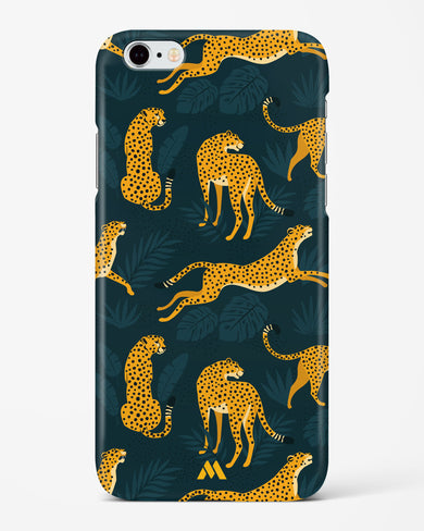 Cheetahs in the Wild Hard Case Phone Cover (Apple)