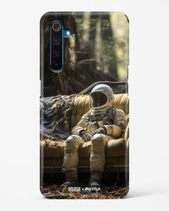 Space Couch Seclusion [BREATHE] Hard Case Phone Cover (Realme)