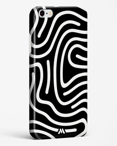 Monochrome Maze Hard Case Phone Cover-(Apple)