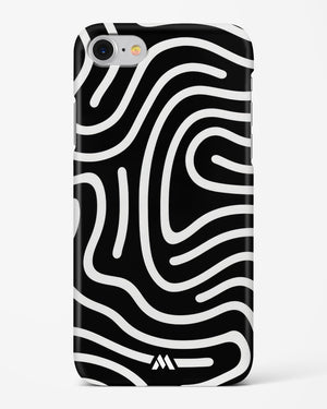 Monochrome Maze Hard Case Phone Cover (Apple)