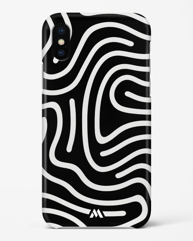 Monochrome Maze Hard Case Phone Cover-(Apple)