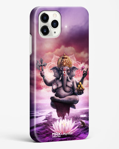 Divine Ganesha Grace [MaxCreation] Hard Case Phone Cover (Apple)