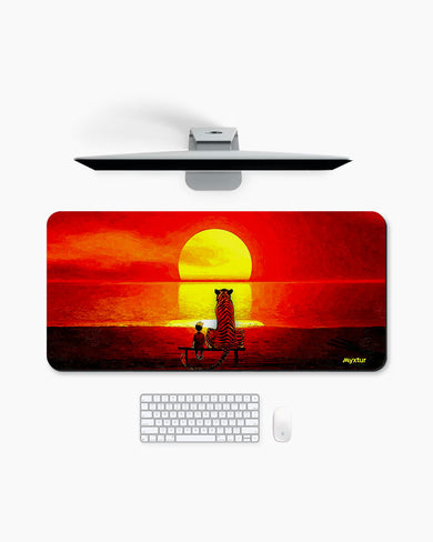 Calvin and Hobbes-Setting Glory Desk Mat