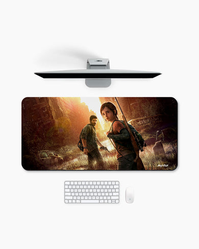 Last of Us-Wandering Companions Desk-Mat