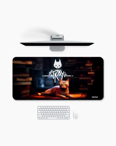 Stray-Cat Odyssey Desk-Mat