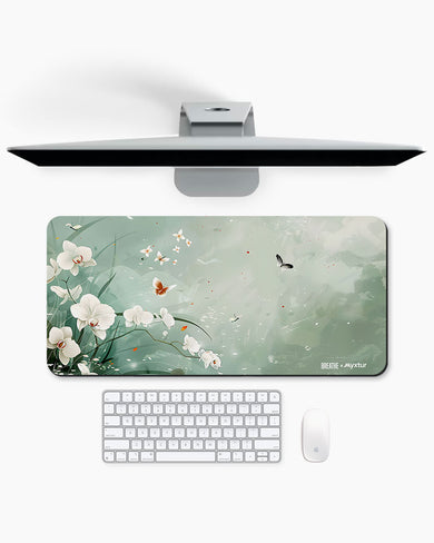 Water Lilies [BREATHE] Desk Mat