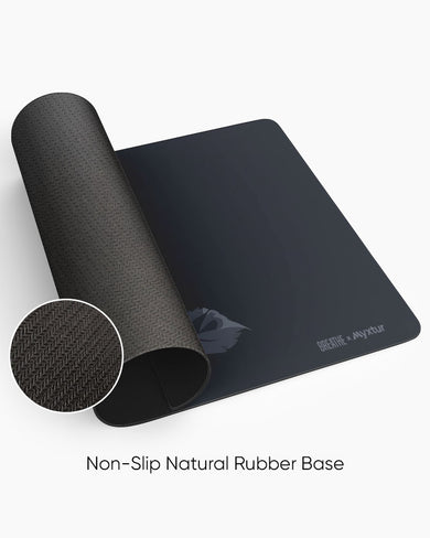 White Rose [BREATHE] Desk Mat