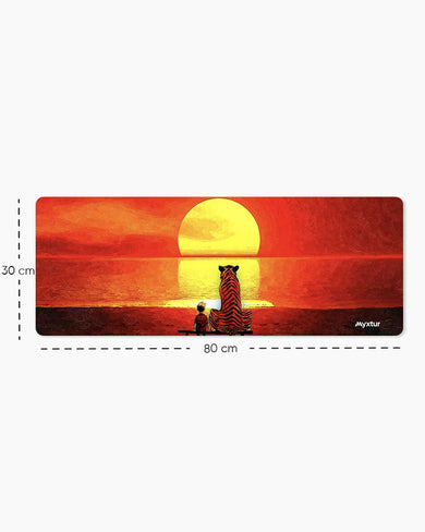 Calvin and Hobbes-Setting Glory Panaroma Desk Mat