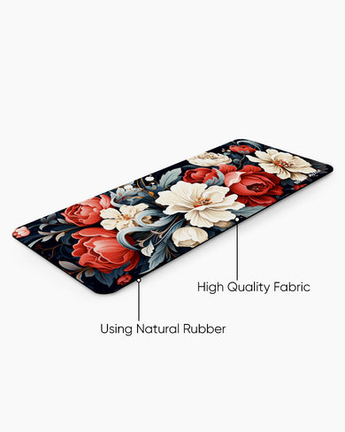 Scarlet and Snow Bouquet [BREATHE] Panaroma Desk Mat