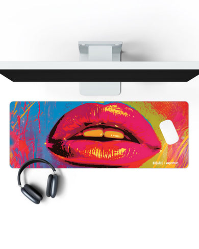 Andy Warhol Lips [BREATHE] Panaroma Desk Mat