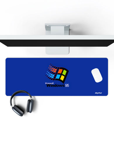 Windows-95-Classic Panaroma Desk Mat