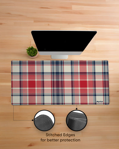 Scottish Knit EdgeGuard Desk Mat