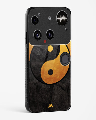 Yin Yang in Gold Glass Case Phone Cover (Nothing)