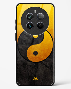 Yin Yang in Gold Glass Case Phone Cover (Realme)