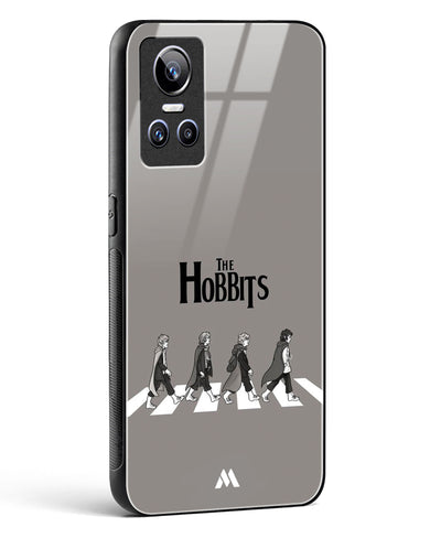 Hobbits at the Abbey Road Crossing Glass Case Phone Cover (Realme)