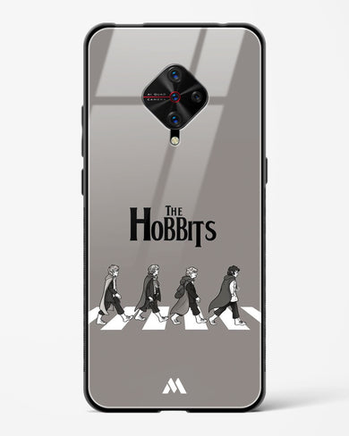 Hobbits at the Abbey Road Crossing Glass Case Phone Cover (Vivo)