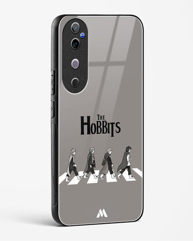 Hobbits at the Abbey Road Crossing Glass Case Phone Cover (Vivo)