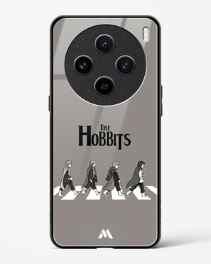 Hobbits at the Abbey Road Crossing Glass Case Phone Cover (Vivo)