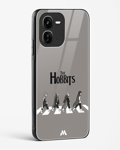 Hobbits at the Abbey Road Crossing Glass Case Phone Cover (Vivo)