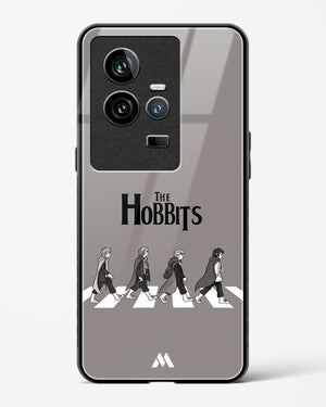 Hobbits at the Abbey Road Crossing Glass Case Phone Cover (Vivo)