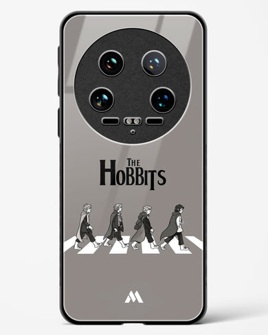 Hobbits at the Abbey Road Crossing Glass Case Phone Cover-(Xiaomi)