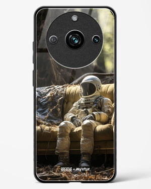 Space Couch Seclusion [BREATHE] Glass Case Phone Cover (Realme)