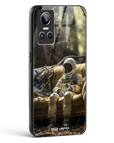 Space Couch Seclusion [BREATHE] Glass Case Phone Cover (Realme)