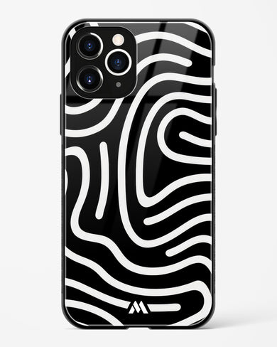 Monochrome Maze Glass Case Phone Cover (Apple)