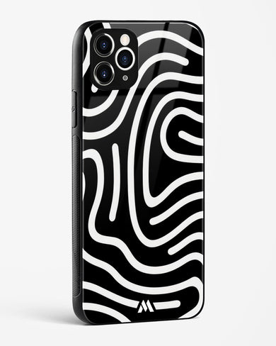 Monochrome Maze Glass Case Phone Cover (Apple)