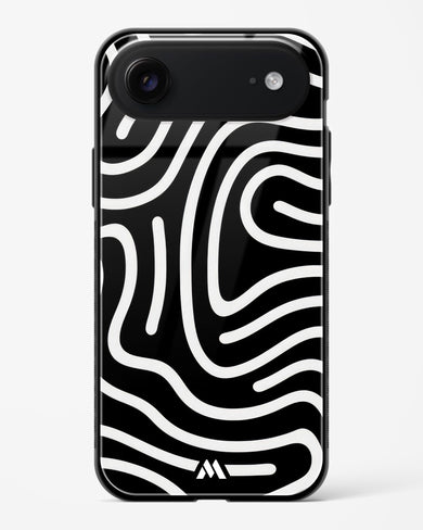 Monochrome Maze Glass Case Phone Cover (Apple)