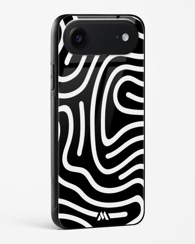 Monochrome Maze Glass Case Phone Cover (Apple)