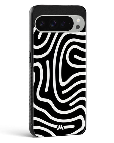 Monochrome Maze Glass Case Phone Cover (Google)