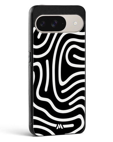 Monochrome Maze Glass Case Phone Cover (Google)