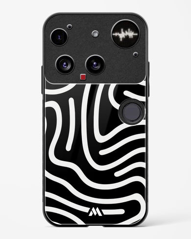 Monochrome Maze Glass Case Phone Cover (Nothing)