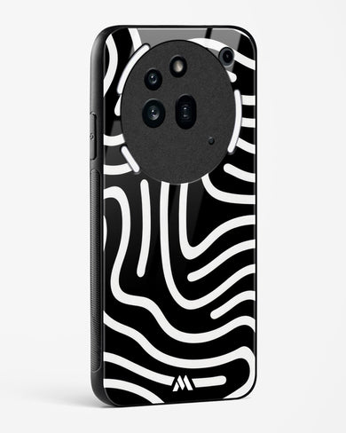Monochrome Maze Glass Case Phone Cover (Nothing)