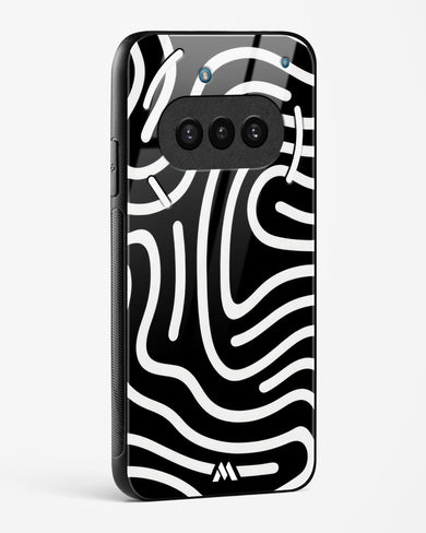 Monochrome Maze Glass Case Phone Cover (Nothing)
