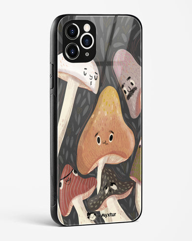 Shroom Smiles [doodleodrama] Glass Case Phone Cover (Apple)