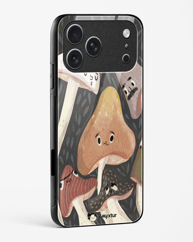 Shroom Smiles [doodleodrama] Glass Case Phone Cover (Apple)