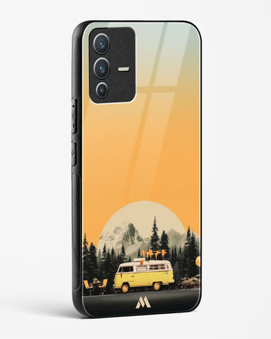Golden Hour Getaway Glass Case Phone Cover (Vivo)