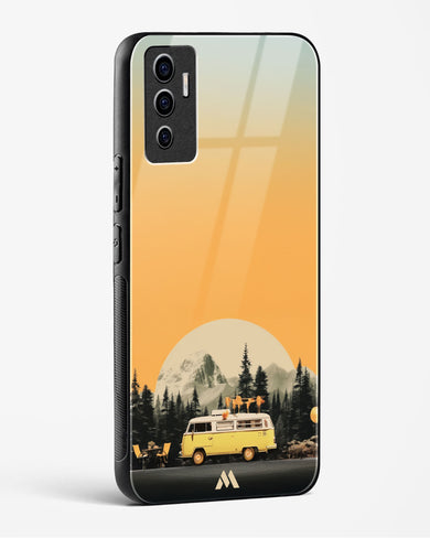 Golden Hour Getaway Glass Case Phone Cover (Vivo)