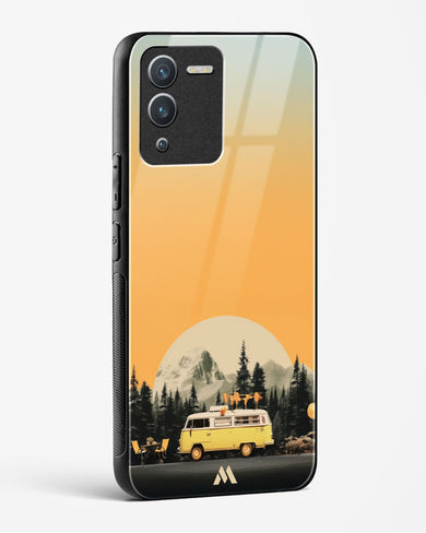 Golden Hour Getaway Glass Case Phone Cover (Vivo)