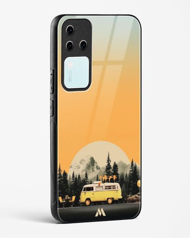 Golden Hour Getaway Glass Case Phone Cover (Vivo)