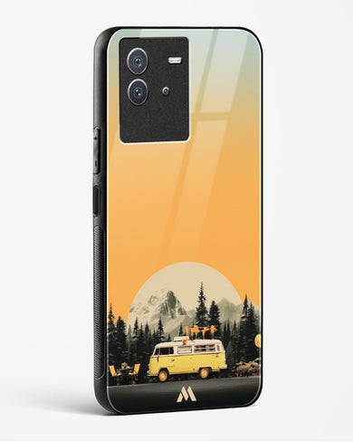 Golden Hour Getaway Glass Case Phone Cover (Vivo)